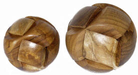 round ball x 2.jpg (230113 bytes)